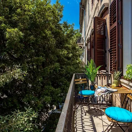 Apartments Carpathia Rijeka Exterior foto