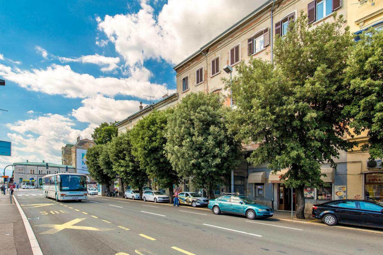 Carpathia Appartement *