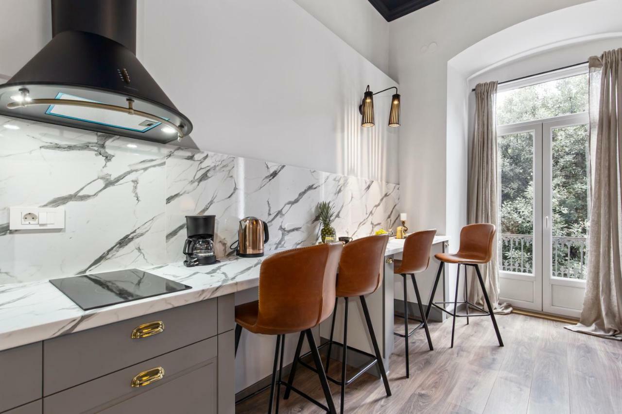 Carpathia Appartement *